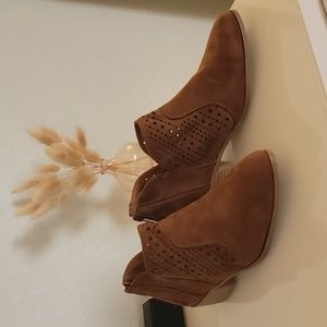 Low Ankle Booties